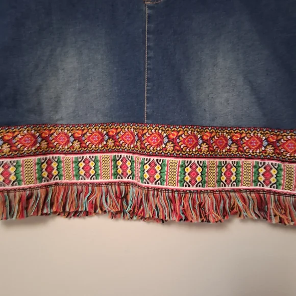 Cato Tribal Aztec Fringe Denim Skirt.  Size 16 NWT - Picture 4 of 16